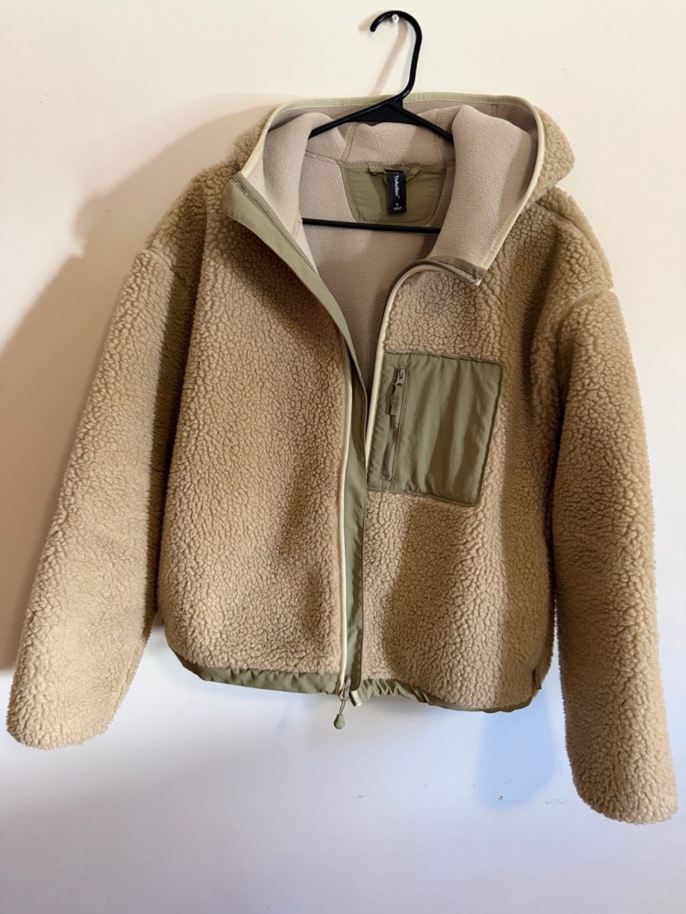 Women’s Aritzia TnAction Zip Up Fleece